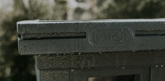 Keter Signature 11x7 Storage Shed - Pine Brown