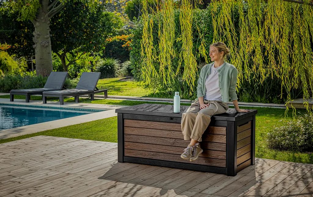 Keter Signature 165 Gallon Deck Box - Walnut Brown